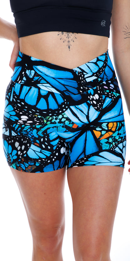 Butterfly Eco Seamless Crossover Midi Shorts